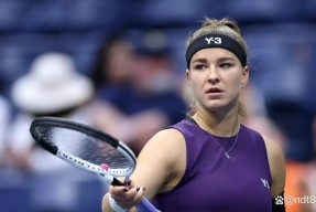 AYX-科维托娃回归赛场，爆冷首场状态亮眼，公牛观众沸腾！的简单介绍