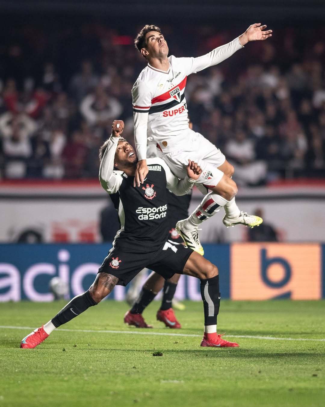 德布劳内关键节点精彩发挥，澳大利亚队带队取胜！的简单介绍